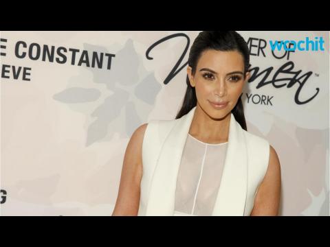 VIDEO : Kim Kardashian Covers Vogue Espaa Makeup-Free...