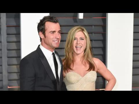 VIDEO : Jennifer Aniston et Justin Theroux sont maris !