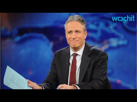 VIDEO : Jon Stewart Says Farewell as 'The Daily Show' Host