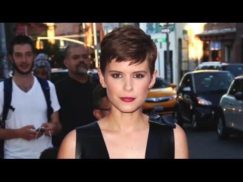 VIDEO : Kate Mara's Dad Hates Her New Pixie Cut