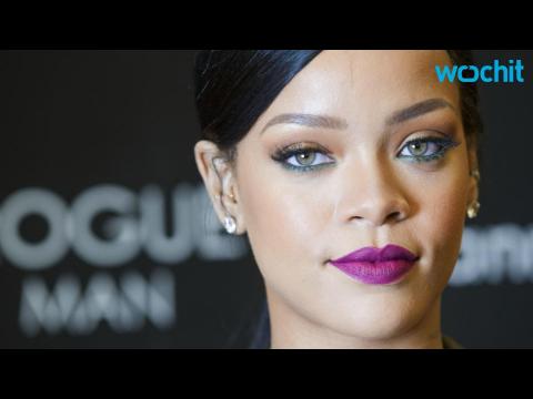VIDEO : Rihanna Sparks Dating Rumors While Partying in Barbados
