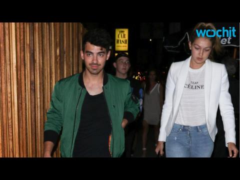 VIDEO : Gigi Hadid and Joe Jonas Step Out For a Cute Coffee Date