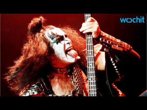 VIDEO : Search Warrant Served at Home of Gene Simmons