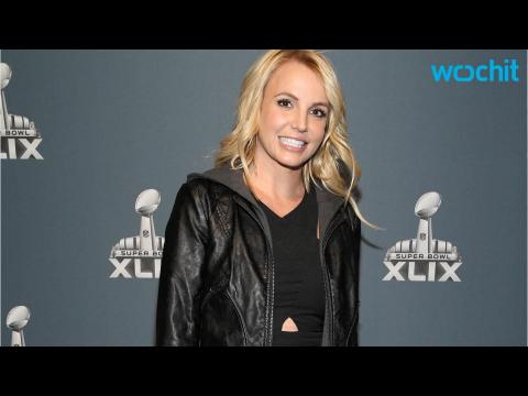 VIDEO : Britney Spears Forgets About Ex Charlie Ebersol, Says She's Been ''Single for a Year'' in Co
