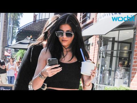 VIDEO : Kylie Jenner Upgrades the Ferrari Tyga Bought Her...