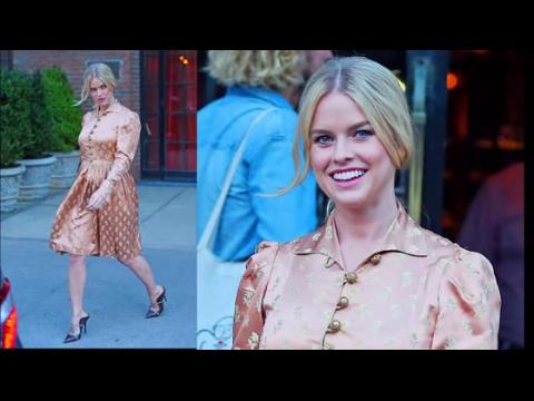 VIDEO : Alice Eve Shines In Vintage Style In New York