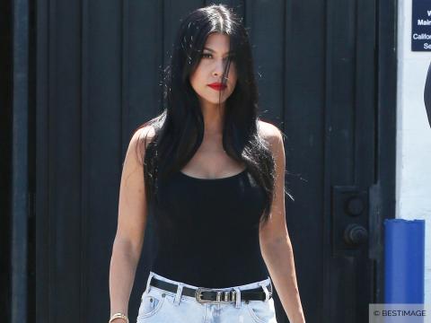 VIDEO : Exclu Vido : Kourtney Kardashian : look grungy-chic sous le soleil  L.A. !