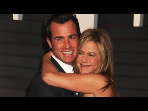 VIDEO : Justin Theroux Says Marriage With Jennifer Aniston 'Does Feel Different'