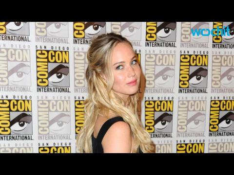 VIDEO : Jennifer Lawrence, Amy Schumer Co-Writing Sisters Movie