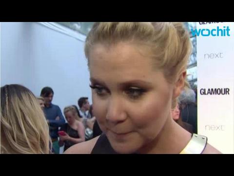 VIDEO : Jennifer Lawrence and Amy Schumer Are Writing A Comedy