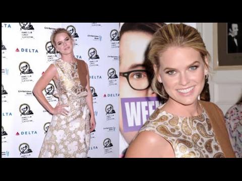 VIDEO : Alice Eve And Matthew Broderick Get Together For Dirty Weekend