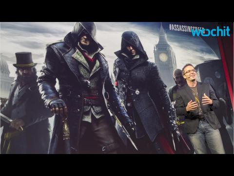 VIDEO : Assassin?s Creed: Michael Fassbender is Super Sneaky