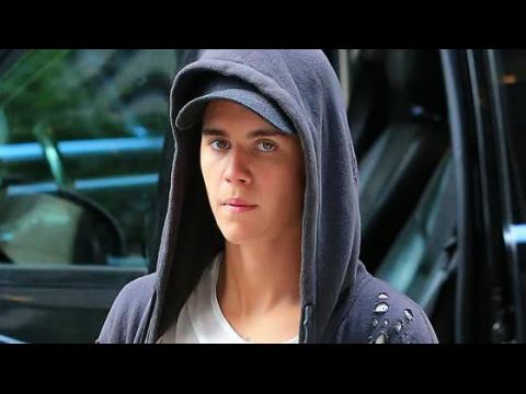 VIDEO : Justin Bieber Asks Judge to Toss $50,000 Lawsuit from Fan