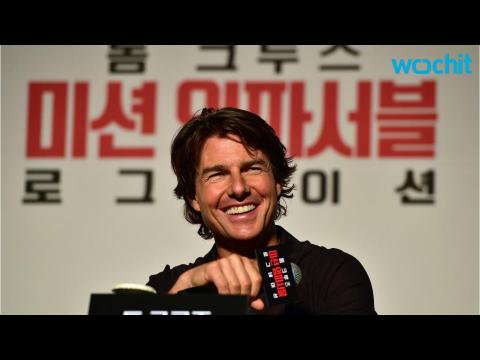 VIDEO : Tom Cruise in China to Promote Alibaba?s ?Rogue Nation?
