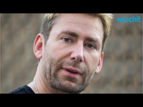 VIDEO : Chad Kroeger Moves Out of the House He Shared With Avril Lavigne