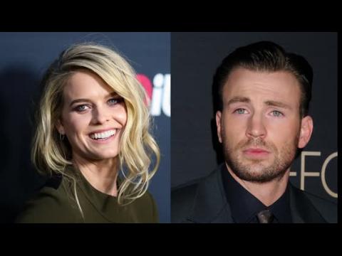 VIDEO : Alice Eve And Chris Evans Premiere Rom Com 'Before We Go'