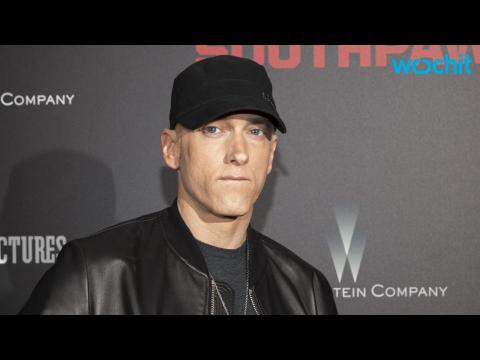VIDEO : Is Eminem an Honorary N.W.A Member?!