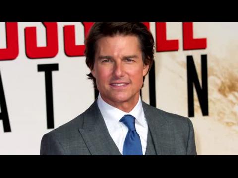 VIDEO : Tom Cruise Thinks a Top Gun Sequel Would be 'Fun'