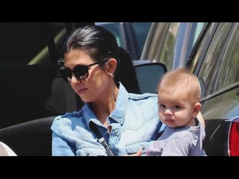 VIDEO : Kourtney Kardashian Is Reportedly Seeking Sole Custody of Kids