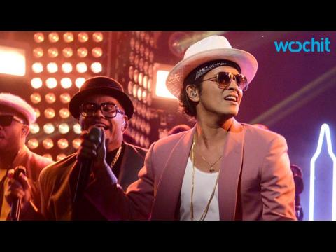 VIDEO : Bruno Mars and Mark Ronson Accused of Plagiarism For 'Uptown Funk'
