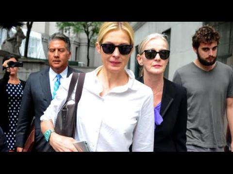 VIDEO : Kelly Rutherford Has 'No Words' After Losing Kids in Court