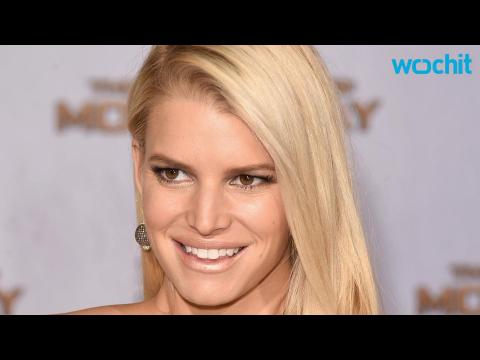 VIDEO : Jessica Simpson, Dad in Legal Fight Over Fashion Company Deal
