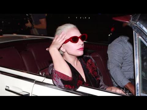VIDEO : Lady Gaga Takes A Tumble After Late Night Dinner