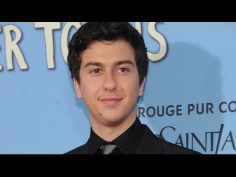 VIDEO : Get to Know Paper Towns Star Nat Wolff