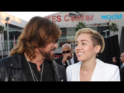 VIDEO : Miley and Billy Ray Cyrus Cover Def Leppard With Steel Panther
