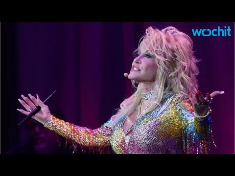 VIDEO : Dolly Parton Makes It Personal at Rare Nashville Show