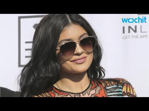 VIDEO : Kylie Jenner Is Launching Her First-Ever Lipstick Line This Fall