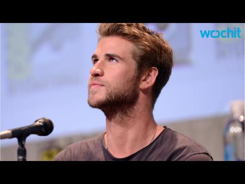 VIDEO : Liam Hemsworth Joins Instagram and The Muppets Series--Is He Playing Miss Piggy's New Love I