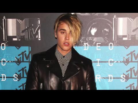 VIDEO : The Real Reason Justin Bieber Cried During the VMAs
