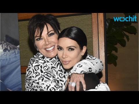 VIDEO : Kim Kardashian, Kanye West & North West Move Back in With Kris Jenner