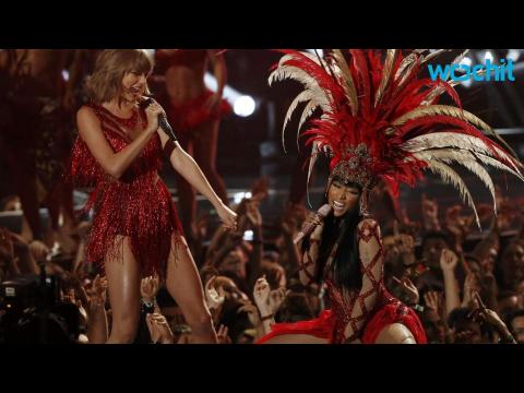 VIDEO : Watch: Taylor Swift, The Weeknd, And Miley Perform At The VMA's