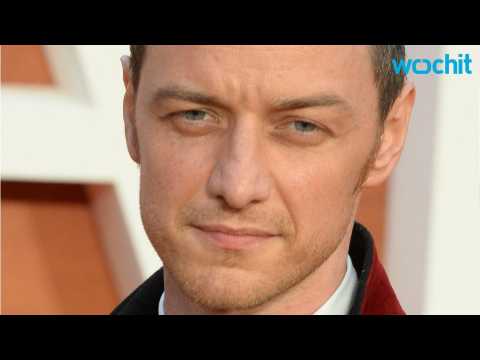 VIDEO : What is James McAvoy's Weird Obsession?