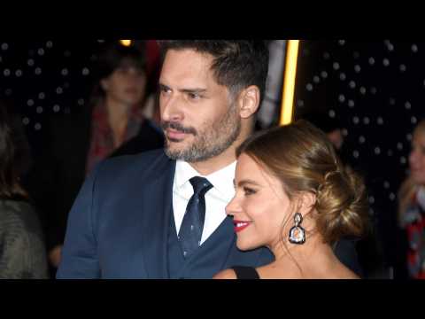 VIDEO : Sofia and Joe Manganiello's First Red Carpet as Married Couple!