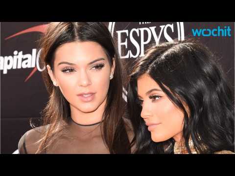 VIDEO : Kendall Jenner is not Pleased With Kylie Jenner Bringing Tyga On Family Vacation