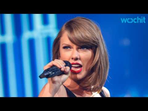 VIDEO : Who is Taylor Swift a 'Huge Fan' Of On the E! Network?