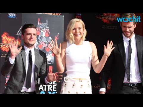 VIDEO : Jennifer Lawrence Reveals She Hooked Up With Co-Star