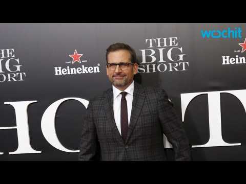 VIDEO : Steve Carell Talks About His Holiday Traditions