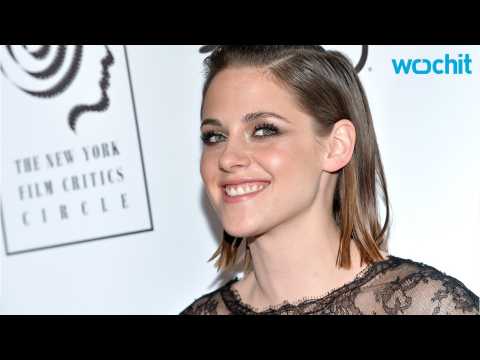 VIDEO : Kristen Stewart Wins Big at New York Film Critics Awards