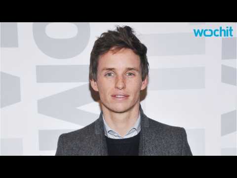 VIDEO : Actor Eddie Redmayne Reveals He Helps Pay High London Rent for Drama Students'