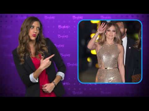 VIDEO : Jennifer Lopez Looks Stunning at Jimmy Kimmel!