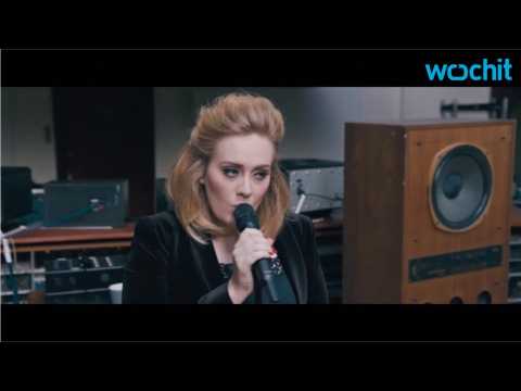 VIDEO : Adele's '25 was the Best Selling Album of 2015