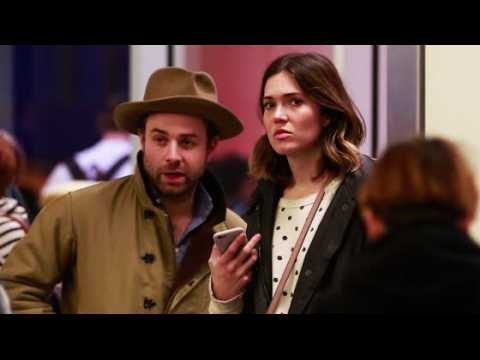 VIDEO : Mandy Moore Arrives Back in L.A. With Taylor Goldsmith