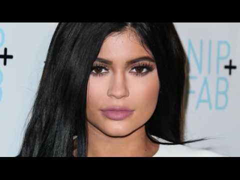 VIDEO : Kylie Jenner's Ego is Causing Her to Lose Friends and Family