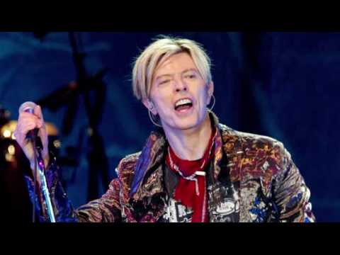 VIDEO : Les stars comme Madonna ragissent  la mort de David Bowie