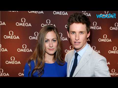 VIDEO : Eddie Redmayne is Going to Be a Daddy!