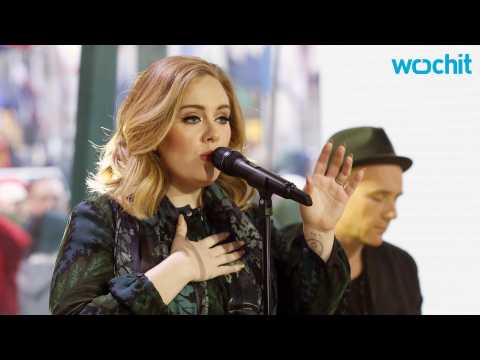 VIDEO : Adele Dominates 2015 Record Sales With '21'